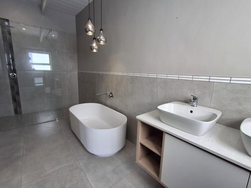 3 Bedroom Property for Sale in Lampiesbaai Western Cape